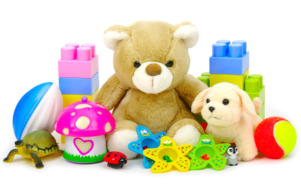 Почему игрушки так важны для маленьких детей?